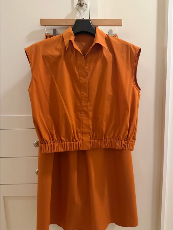 Other - ICB NY Poplin Sleeveless Orange Top AND Full Pleated full skirt with pockets.